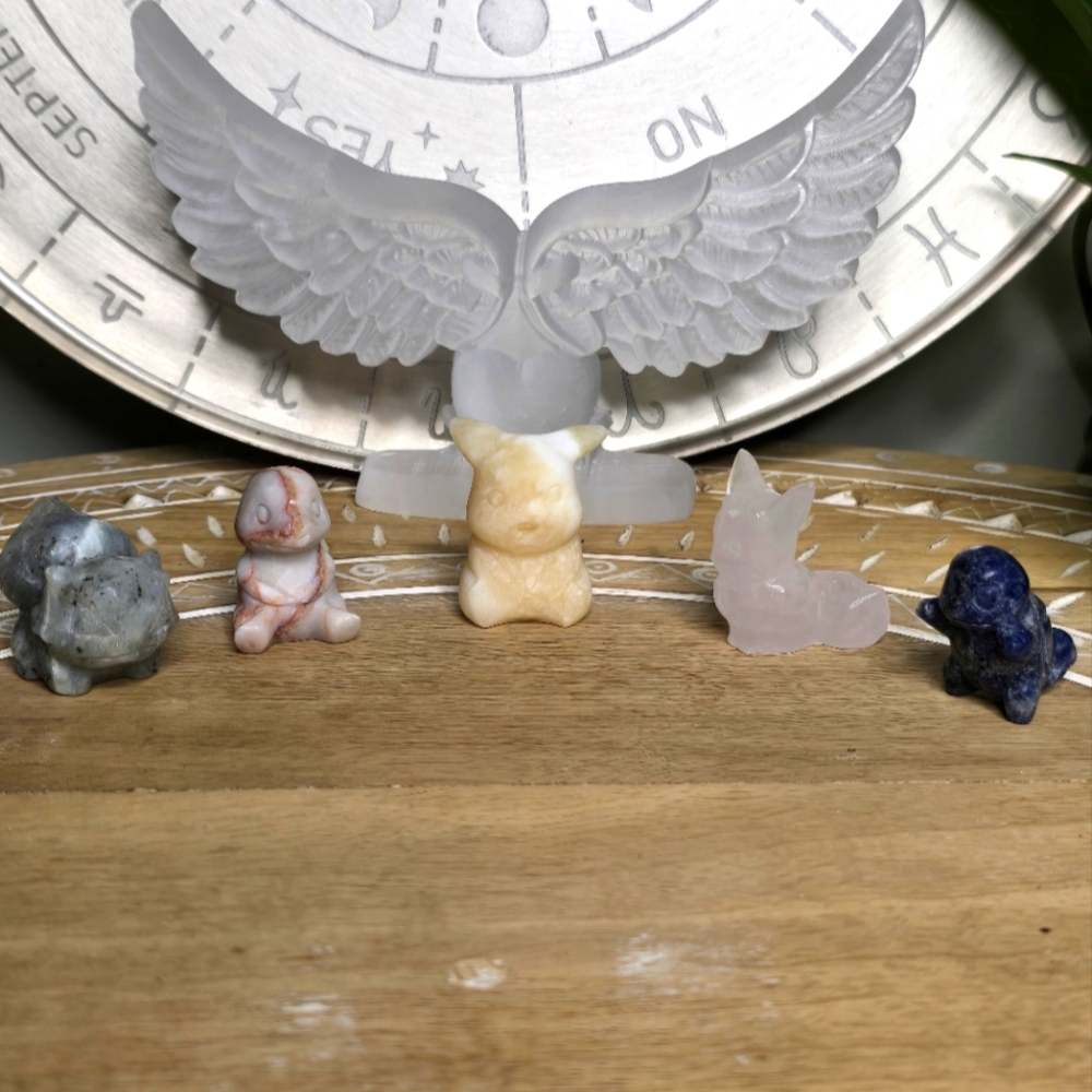 5 Set Gemstone Pokemon Carvings